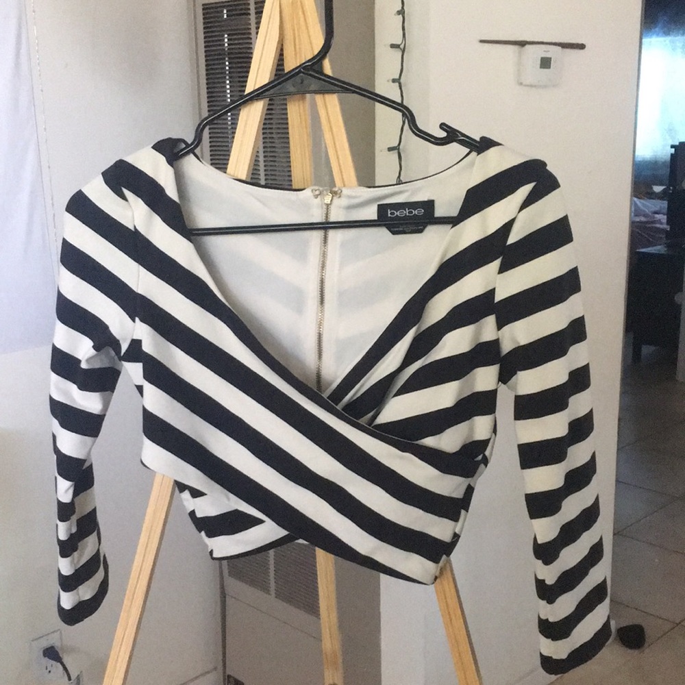 Bebe crop top